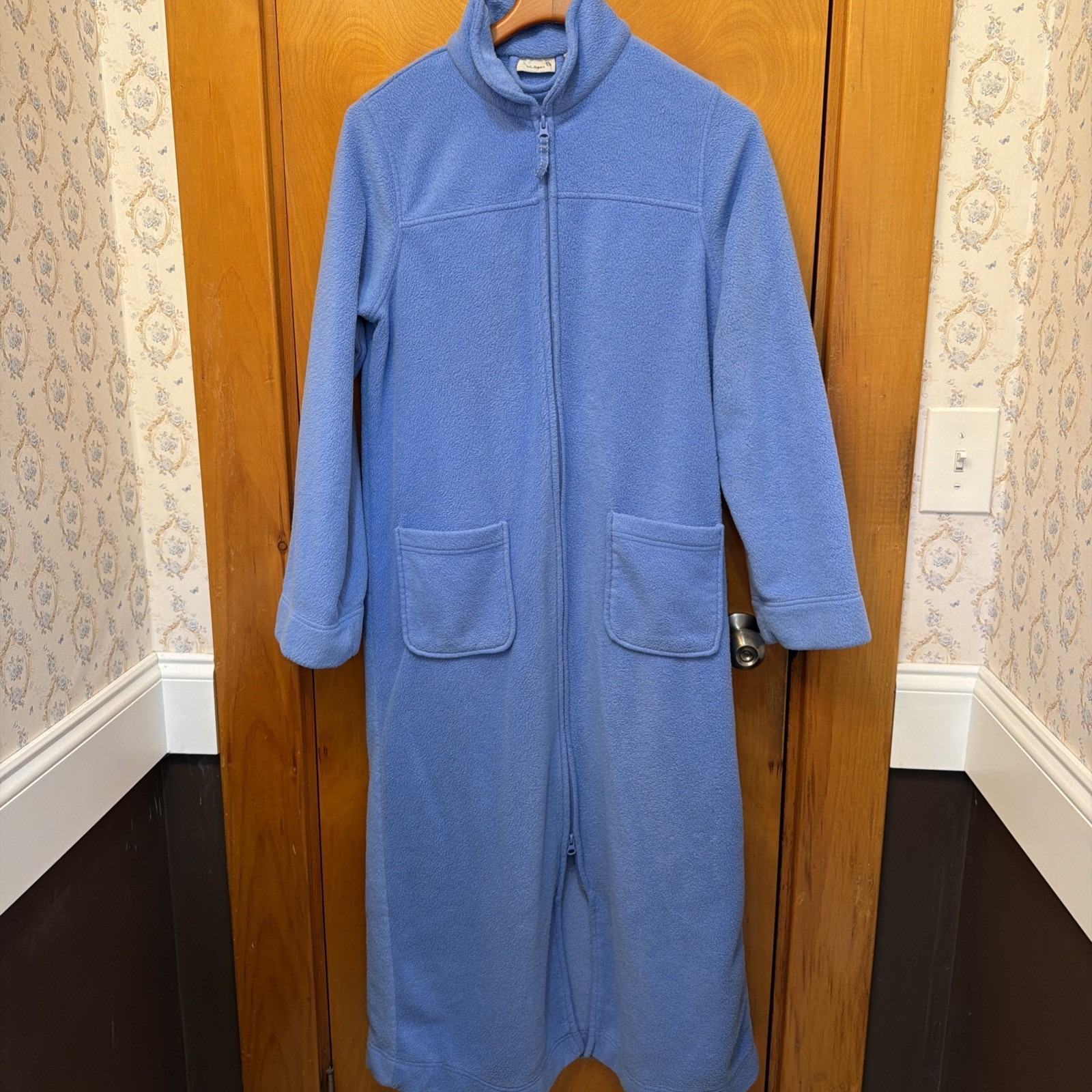 L. L. Bean Full Zip Women's Bathrobe Size Large